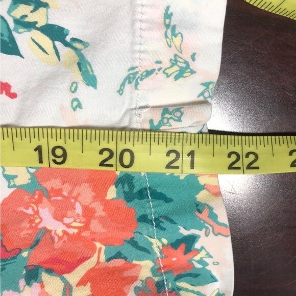Intro. Sz 20W Love The Fit Floral Capri Pants Womens Tummy Control Comfort Waist - Picture 10 of 10